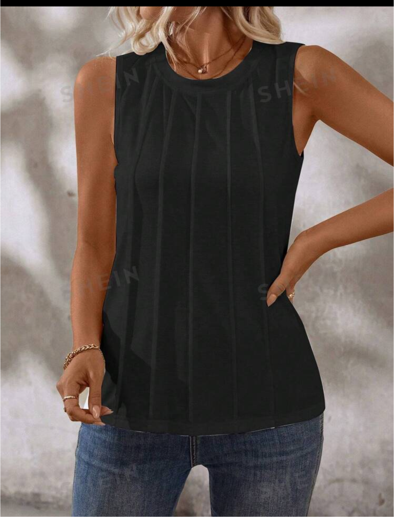 Detailed Tank Top