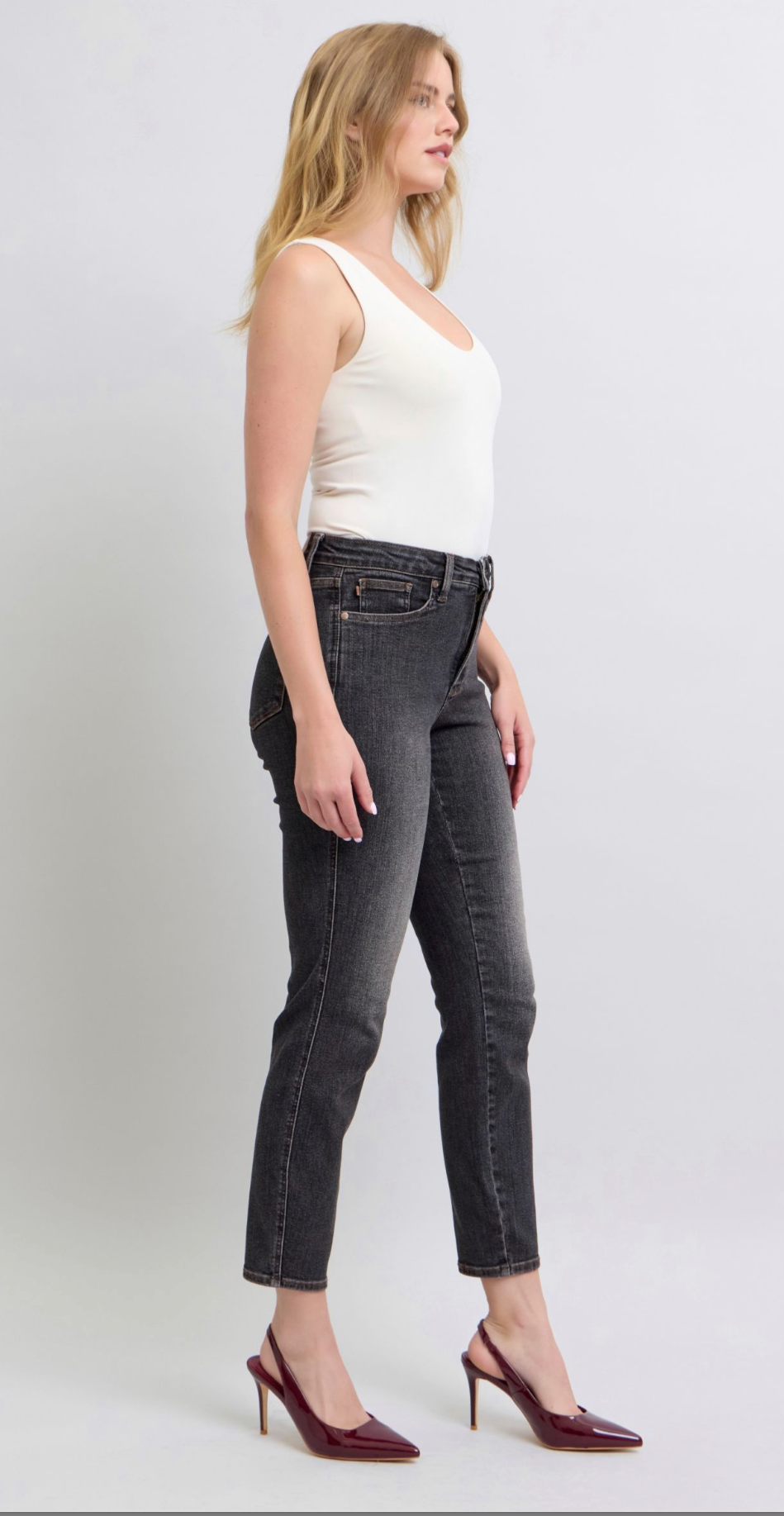 Judy Blue Fade To Black Jeans