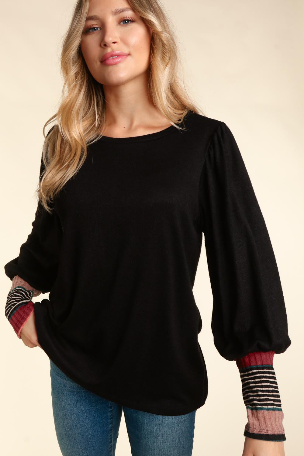 PUFF BUBBLE SLEEVE TOP